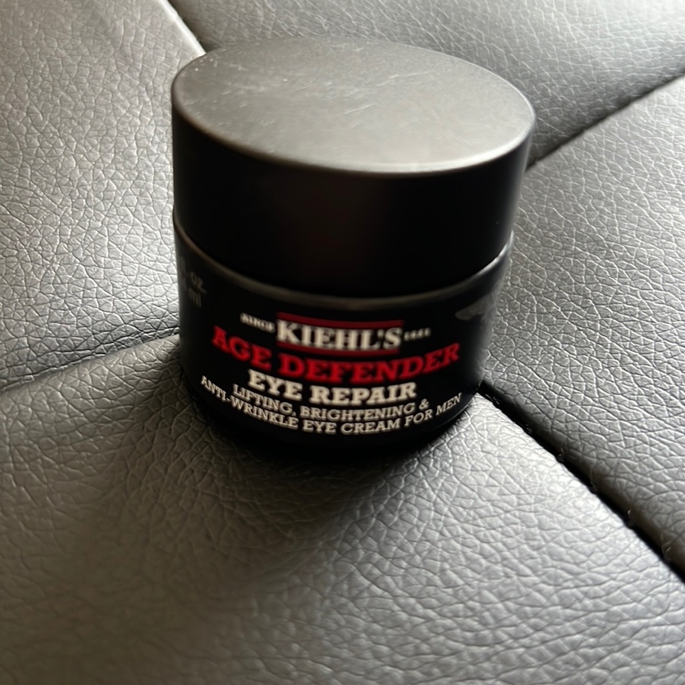 - Men eye cream